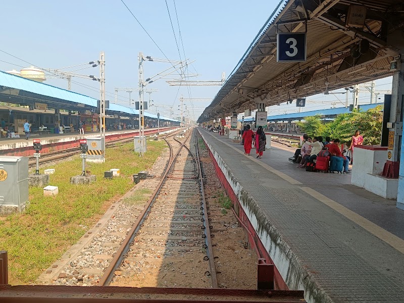 PURI Railway Station Platform No 7 & 8 - PURI Railway Station Platform No 7 & 8 RR5Q+587, Puri, Odisha 752002, India