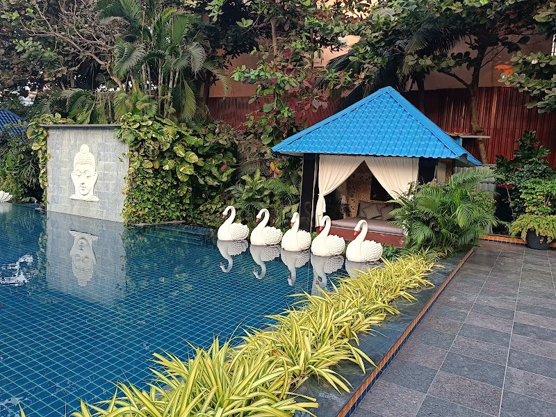 Mayfair Waves Puri - Mayfair Waves Puri QRXM+GQF, Chakra Tirtha Rd, Puri, Odisha 752002, India