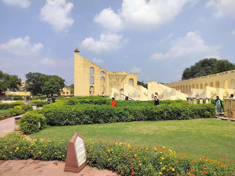 Jai Prakash Yantra Jantarmantar observatory
