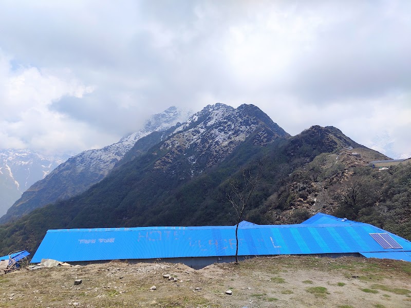 High Camp Mardi Himal - High Camp Mardi Himal CVJ8+V9X, Lwang Ghalel 33700, Nepal