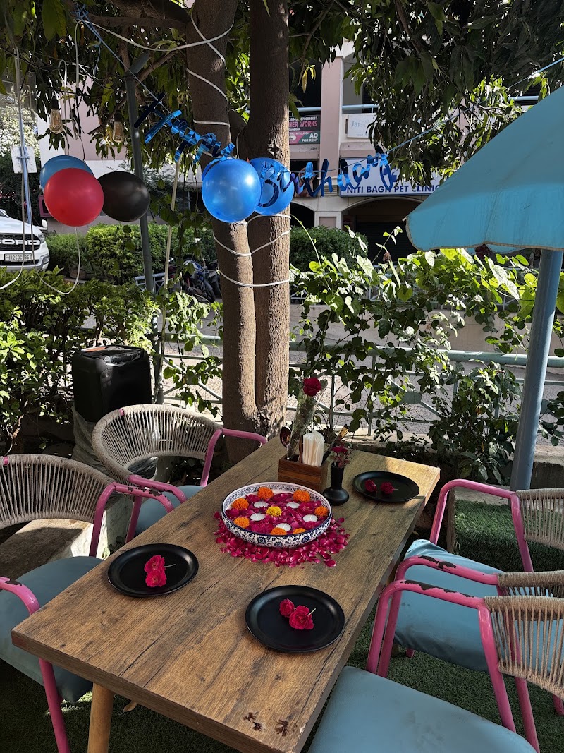 Claypot Kitchens - Claypot Kitchens SCO-23, Housing Board Shopping Complex, opposite Maruti Vihar Exit Gate Road, near Mehrauli-Gurgaon Road, Saraswati Vihar, Chakkarpur, Gurugram, Haryana 122002, India