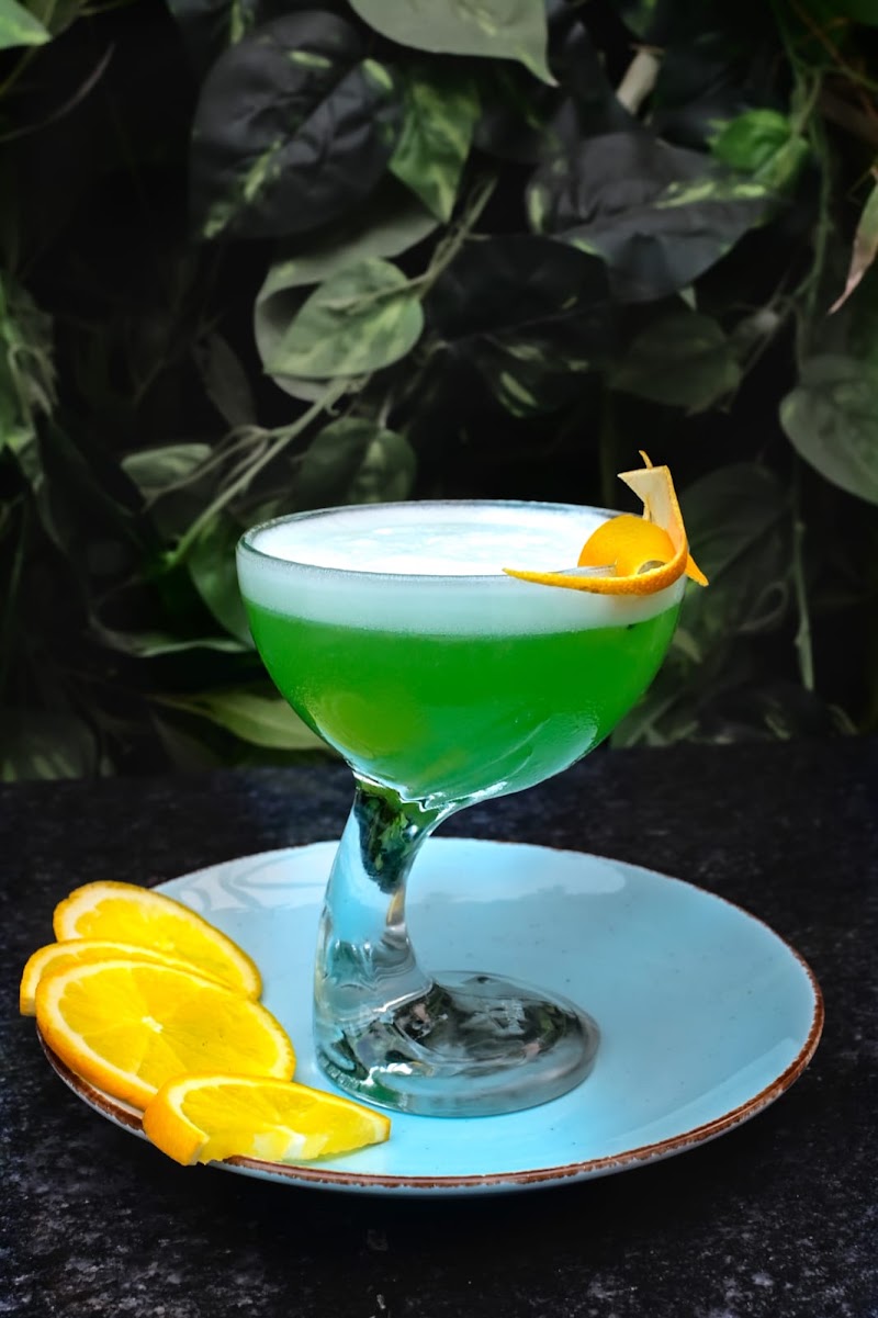 Intro Cafe and Lounge - Intro Cafe and Lounge SCO 26, Ground Floor, Main Market, Sector 29, Gurugram, Haryana 122009, India