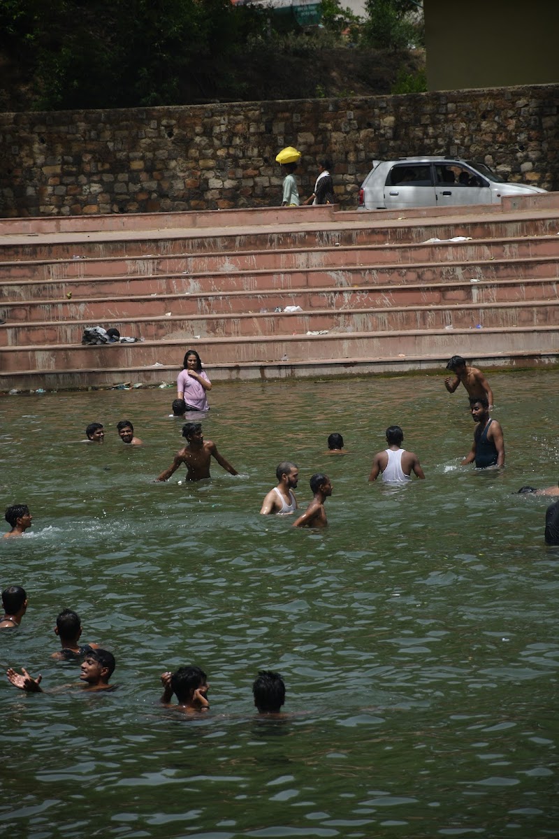 Arogya Dham Gate - Arogya Dham Gate, 5V46+QJF, MP SH 11, Janki Kund, Chitrakoot, Madhya Pradesh 485334, India
