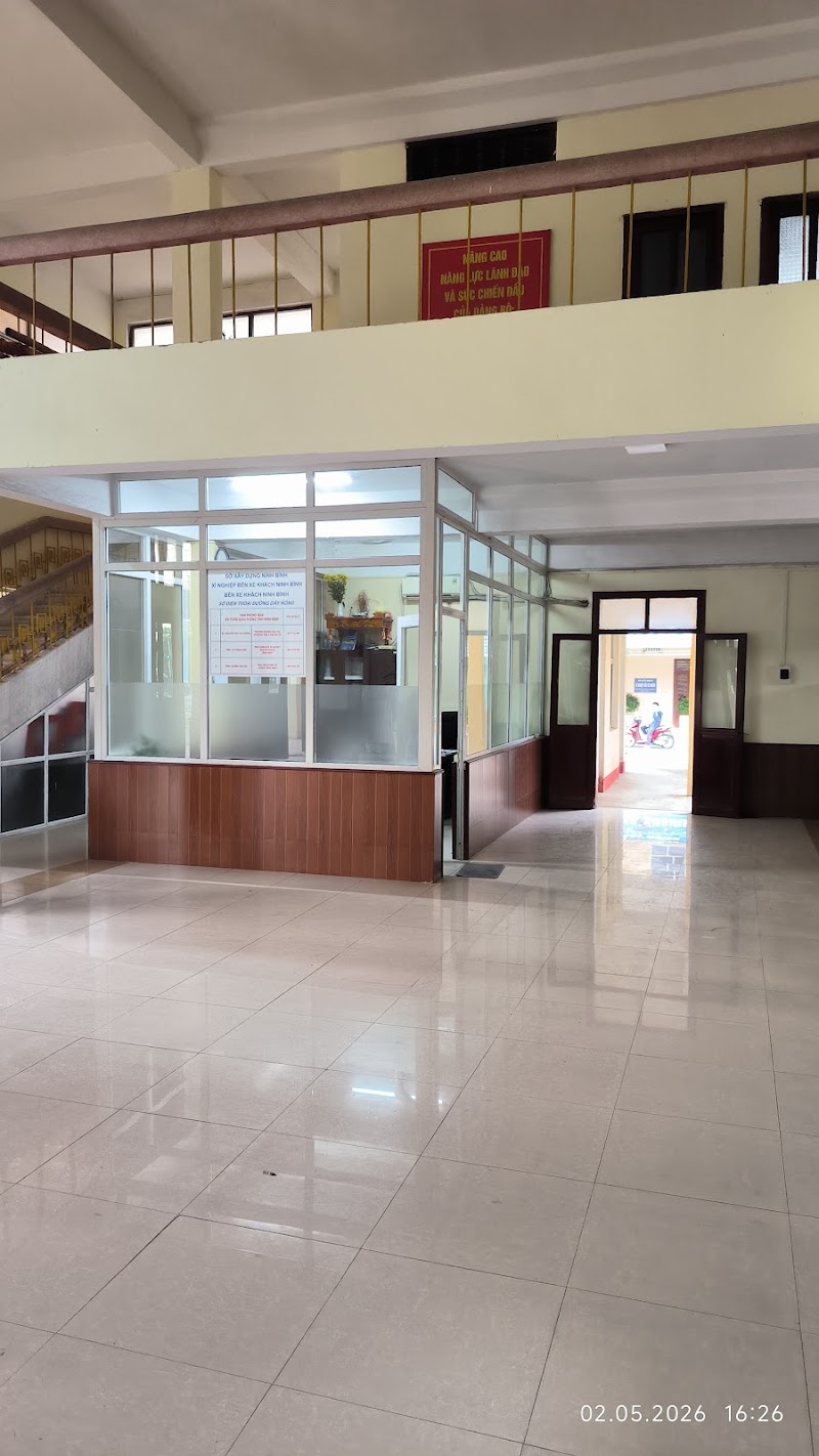 Bến xe Ninh Bình - Bến xe Ninh Bình Lê Đại Hành, tp. Ninh Bình, Ninh Bình, Vietnam