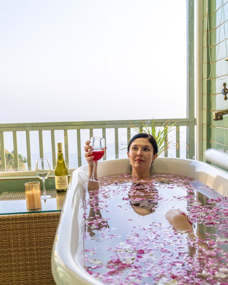 The English Country House Resort & Spa - The English Country House Resort & Spa, Village, kaplani tehri Dhnaulti road, Mussoorie, Uttarakhand 248179, India