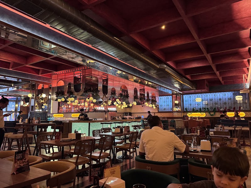 Cahoots Bangalore - Cahoots Bangalore Ground Floor, No 48/1, Brigade Rd, near McDonald's, Shanthala Nagar, Ashok Nagar, Bengaluru, Karnataka 560001, India