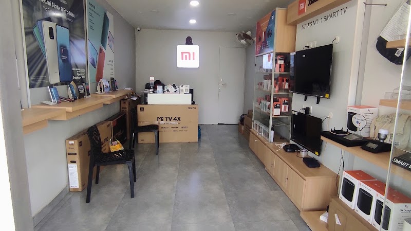 MI Store - MI Store, opposite Side Of Jagannath Mandir, Budharaja, Sambalpur, Odisha 768004, India