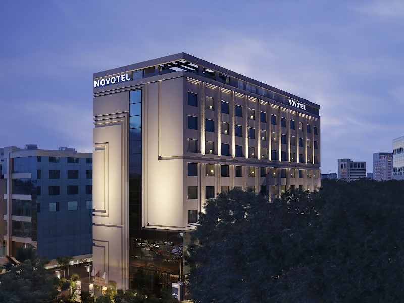Novotel Chennai Chamiers Road - Novotel Chennai Chamiers Road City Centre, near Boat Club Road, &, Nandanam, Chennai, Tamil Nadu 600035, India