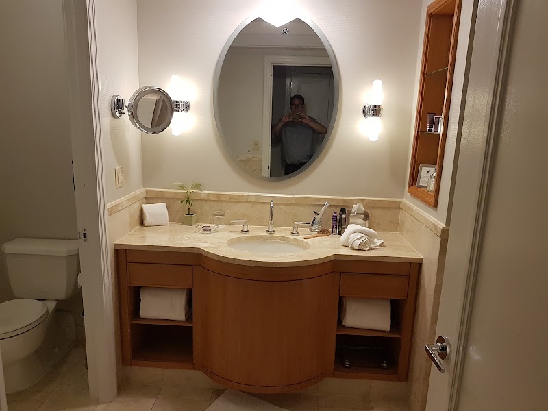 The Ritz-Carlton Residences, Battery Park - The Ritz-Carlton Residences, Battery Park 10 West St, New York, NY 10004, USA