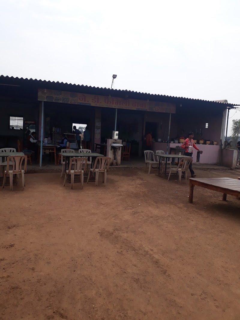 Jd dhaba - Jd dhaba, JM9R+25Q, Simga - Kawardha Rd, Chhattisgarh 491335, India