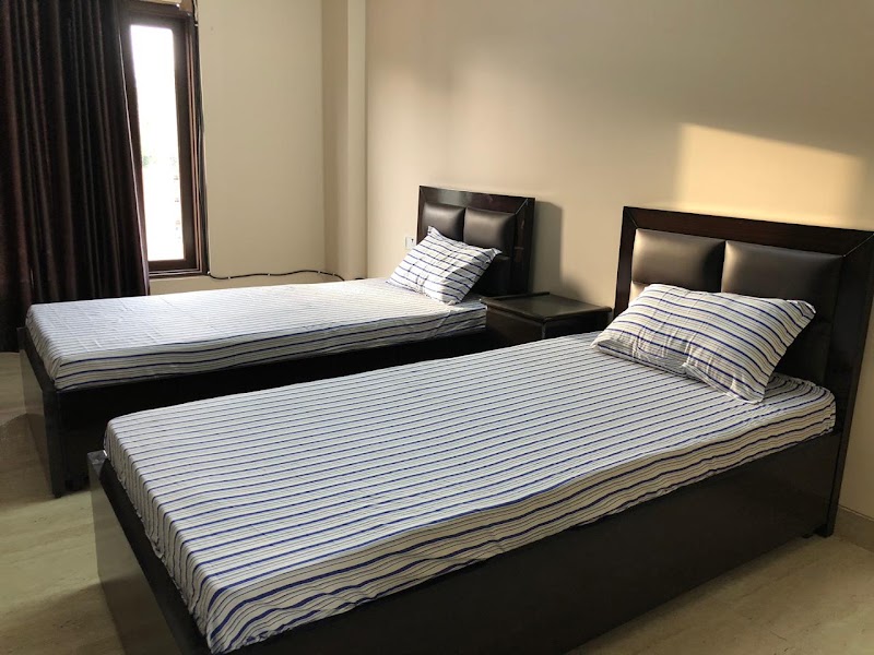 PG in Sector 45 - Blossom Stayz - PG in Sector 45 - Blossom Stayz 674, Block C, Sector 45, Gurugram, Haryana 122003, India