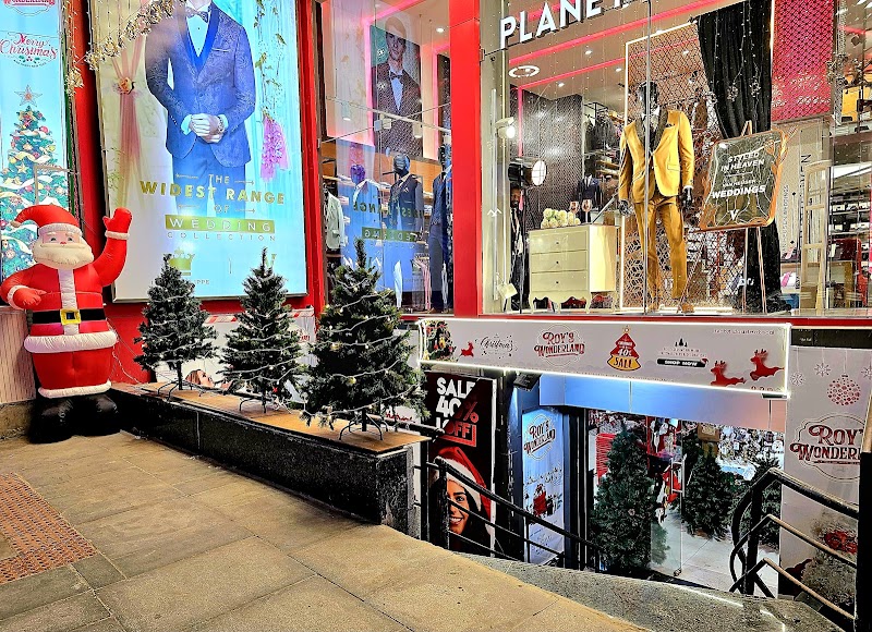 Roys Wonderland-Christmas Trees & Decors - Roys Wonderland-Christmas Trees & Decors, 174,175, 2nd floor, 173, Commercial Street, above Bhagathram Sweets, Tasker Town, Shivaji Nagar, Bengaluru, Karnataka 560001, India