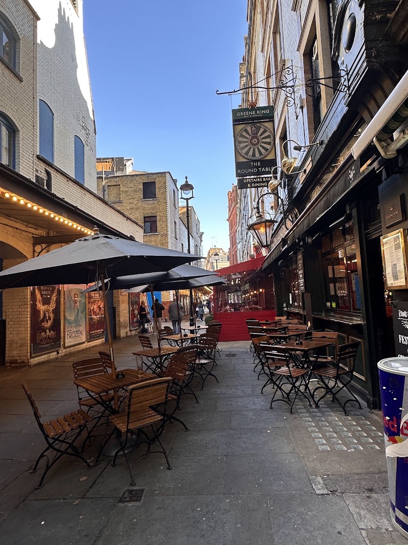 Wyndham's Theatre - Wyndham's Theatre, Charing Cross Rd, London WC2H 0DA, UK