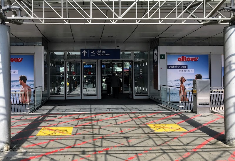 Düsseldorf Flughafen Terminal - Düsseldorf Flughafen Terminal, District 5, 40474 Düsseldorf, Germany