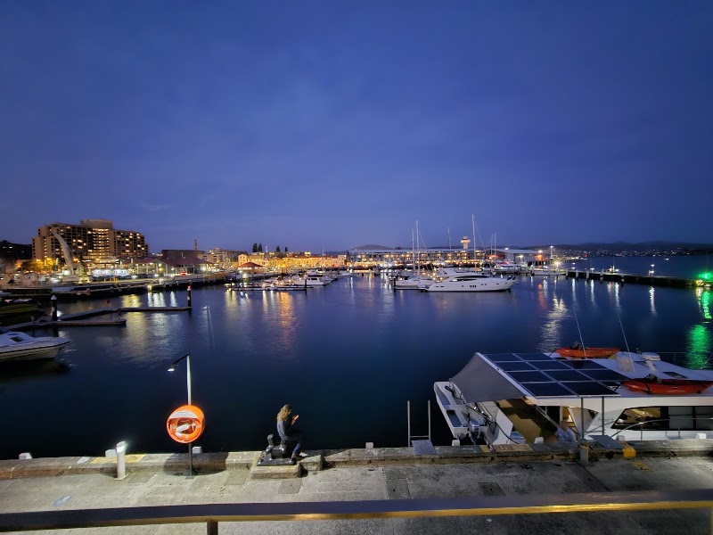 Elizabeth Street Pier - Elizabeth Street Pier, Unit 22/4 Franklin Whrf, Hobart TAS 7000, Australia