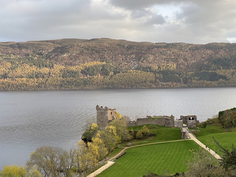 Urquhart Castle - Urquhart Castle Drumnadrochit, Inverness IV63 6XJ, UK