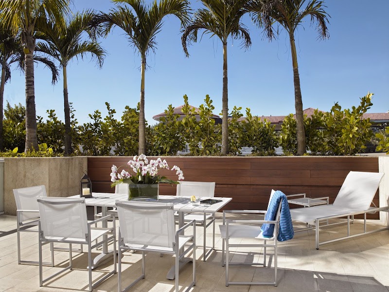 Grand Beach Hotel Surfside West - Grand Beach Hotel Surfside West 9418 Collins Ave, Surfside, FL 33154, USA
