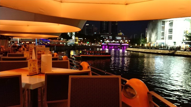 CQ @ Clarke Quay - CQ @ Clarke Quay 3 River Valley Rd, Singapore 179024