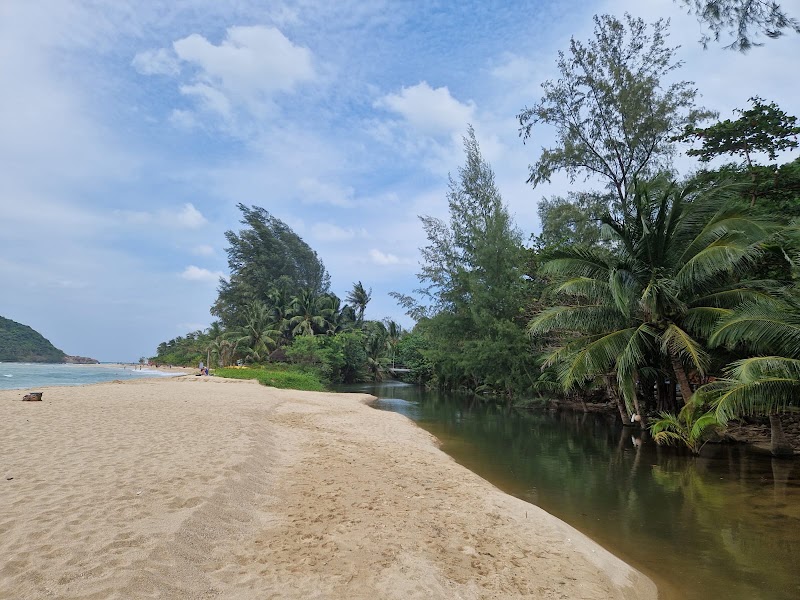 Mae Haad Beach - Mae Haad Beach Ko Pha-ngan District, Surat Thani 84280, Thailand