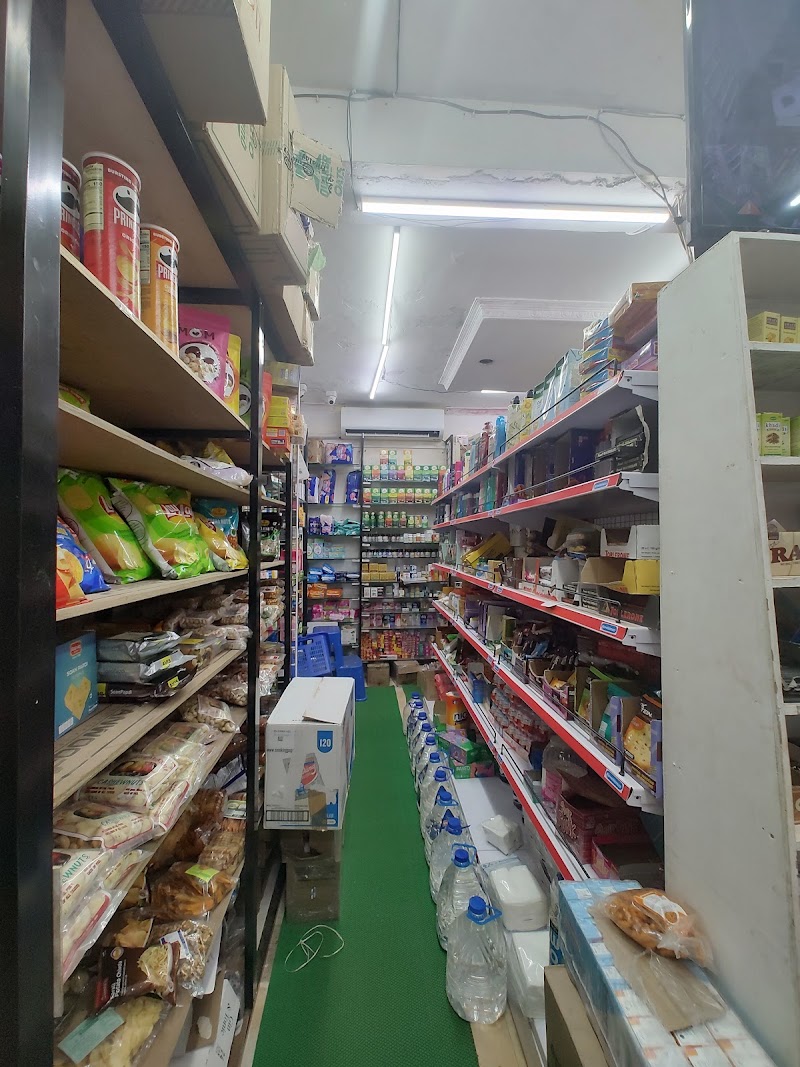 Street Way Mini Market - Street Way Mini Market, Shop No. 2, Arambol Beach Rd, Madhalawada, Pernem, Arambol, Goa 403524, India