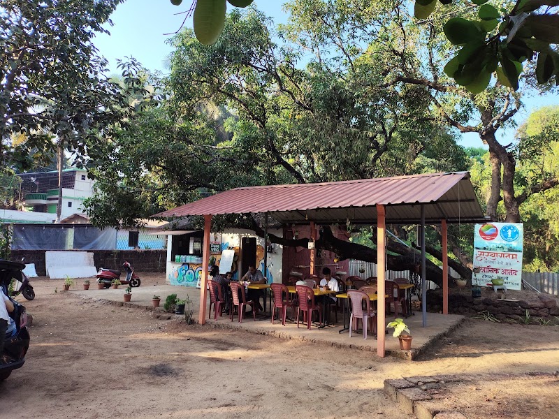 Vithai Pure Veg Restaurant - Vithai Pure Veg Restaurant Vayari bhutnath, Tarkarli, Malvan, Maharashtra 416606, India