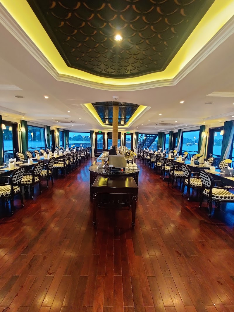 Genesis Regal Cruise - Halong Bay Lounge - Genesis Regal Cruise - Halong Bay Lounge, Suite 19, Tuan Chau Marina, Ngoc Chau Tuần Châu road Island, Tuần Châu, Quảng Ninh 11000, Vietnam