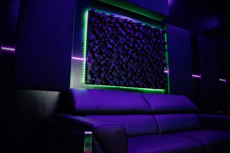 The Stadium BK Recording Studio - The Stadium BK Recording Studio 271 Frost St G6, Brooklyn, NY 11222, USA