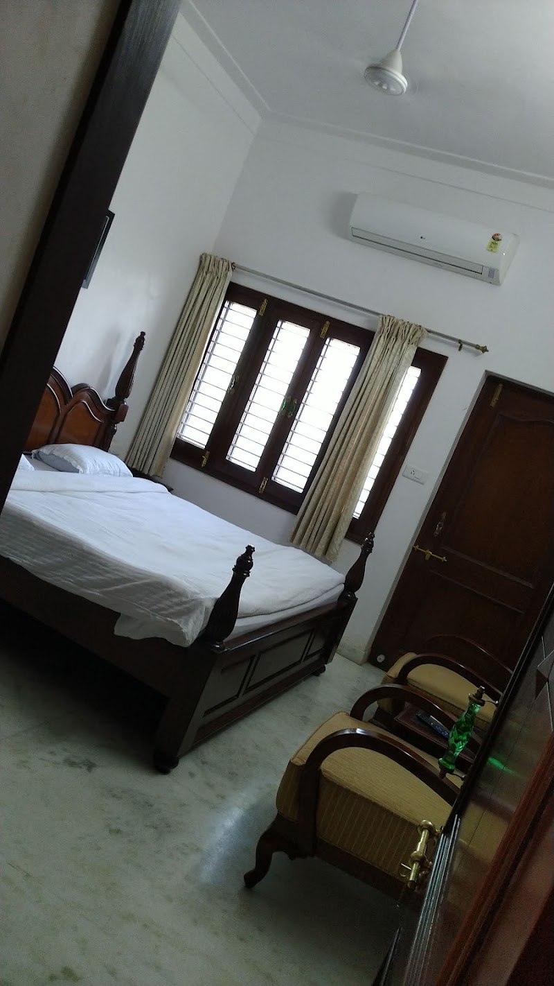 OYO Home 40055 Shree Heritage Villa - OYO Home 40055 Shree Heritage Villa 36, Pathon ki Magri, Sevashram Choraha, near Canara Bank, Subhash Nagar, Udaipur, Rajasthan 313002, India