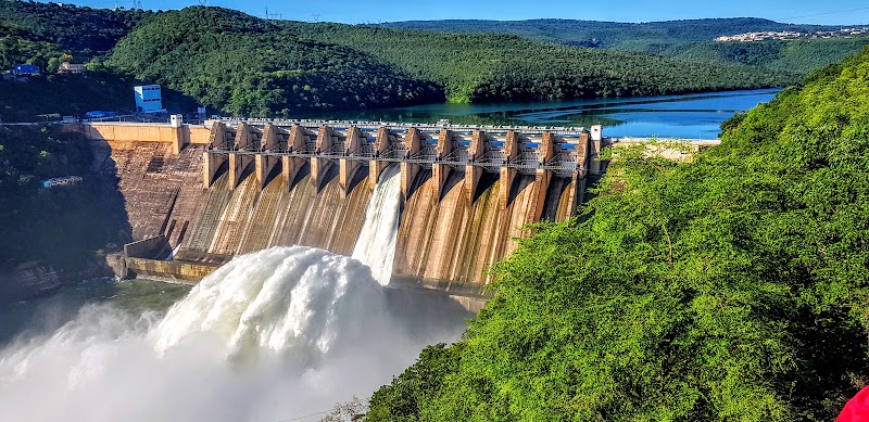 Srisailam Reservoir veiw point