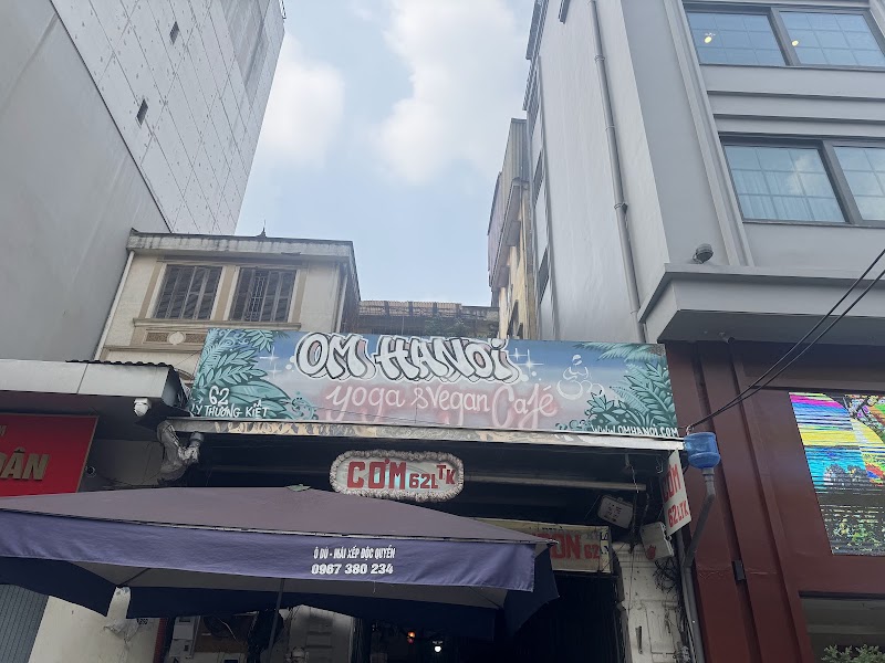 Om Hanoi: Yoga & Cafe - Om Hanoi: Yoga & Cafe 62 Lý Thường Kiệt, Cửa Nam, Hà Nội, Vietnam