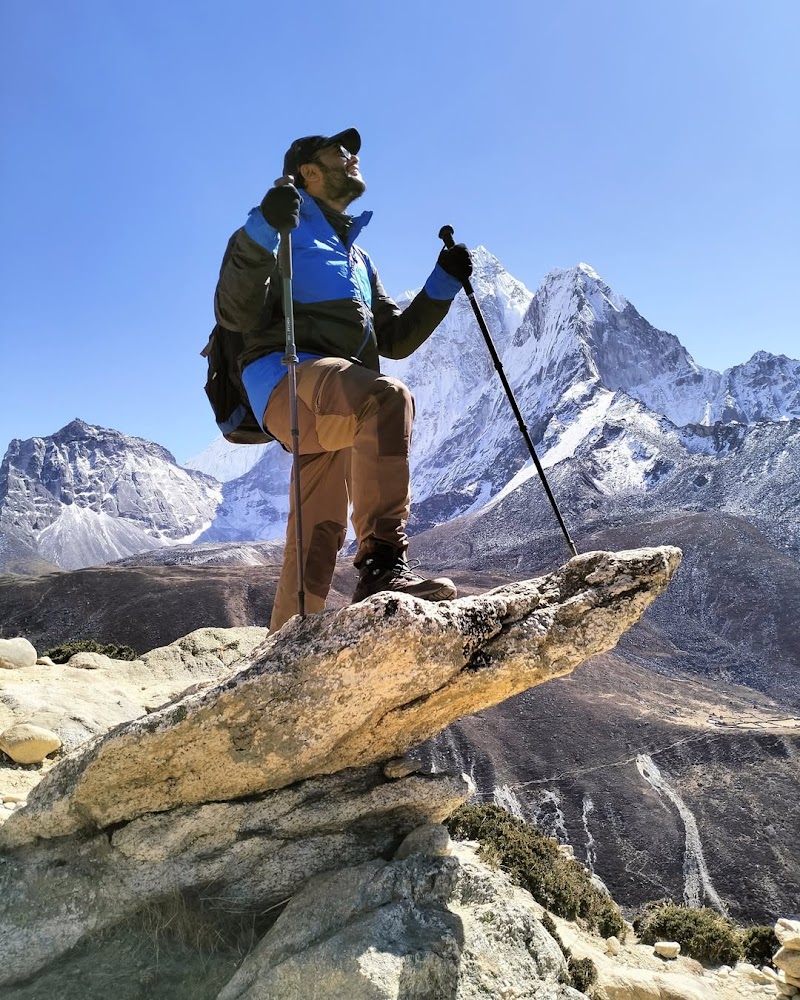Everest Base Camp Rock - Everest Base Camp Rock XRWW+VR, Khumjung 56000, Nepal