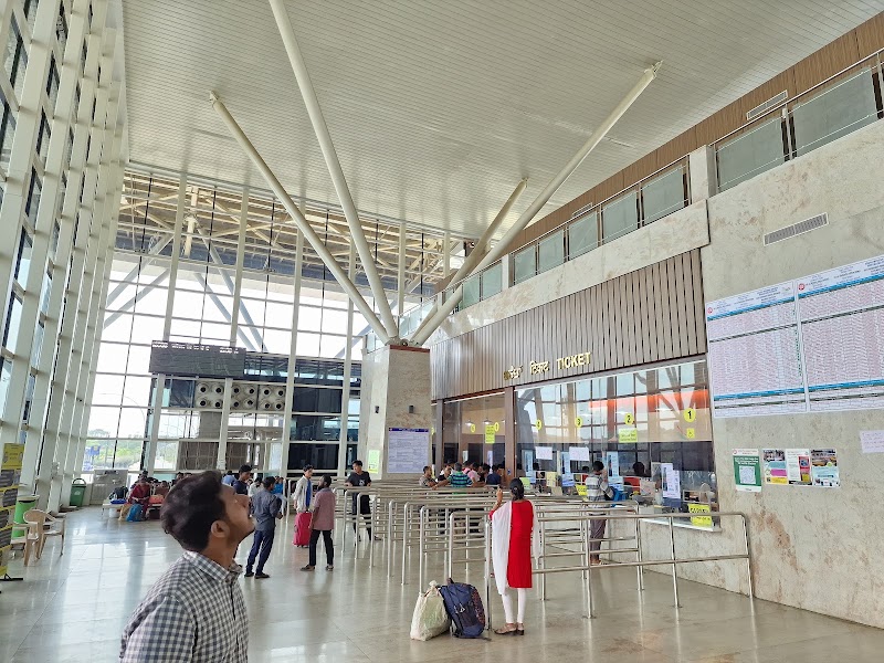 SMVT Bengaluru Station - SMVT Bengaluru Station XJXR+W5J, Sathya Nagar, Maruthi Sevanagar, Bengaluru, Karnataka 560033, India