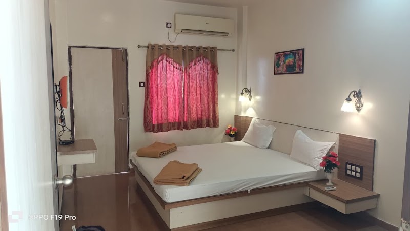 Hotel Shri Shiv Sai - Hotel Shri Shiv Sai Shirdi Hwy, Shirdi, Nimgaon Korhale, Maharashtra 423109, India