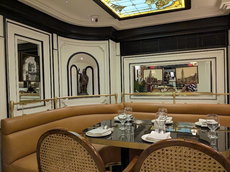 Gaylord Restaurant - Gaylord Restaurant V N Rd, Churchgate, Mumbai, Maharashtra 400020, India