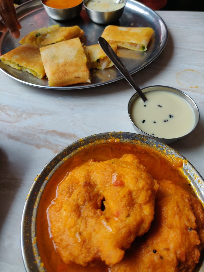 The Highway Restaurant - The Highway Restaurant GE Road, 695F+FH6, Power House Flyover, Camp 2, Bhilai, Chhattisgarh 490001, India