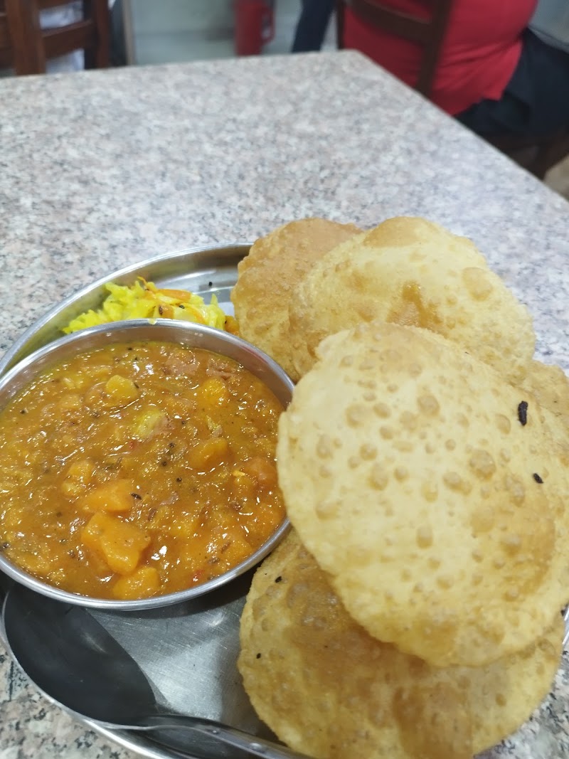 Prosperity Vegetarian Restaurant - Prosperity Vegetarian Restaurant 25C St - Al Souq Al Kabeer - Al Fahidi - Dubai - United Arab Emirates