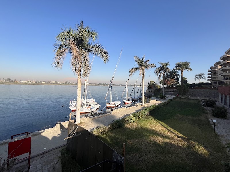Memphis - Memphis, 1 Khaled Ibn Al Walid, Gazirat Al Awameyah, Luxor, Luxor Governorate 1362002, Egypt