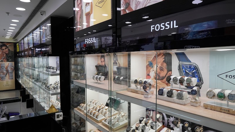 World of Watches - World of Watches Shop 41, MGF Metropolitan Mall, Mehrauli-Gurgaon Rd, DLF Phase 2, Sector 25, Gurugram, Haryana 122009, India