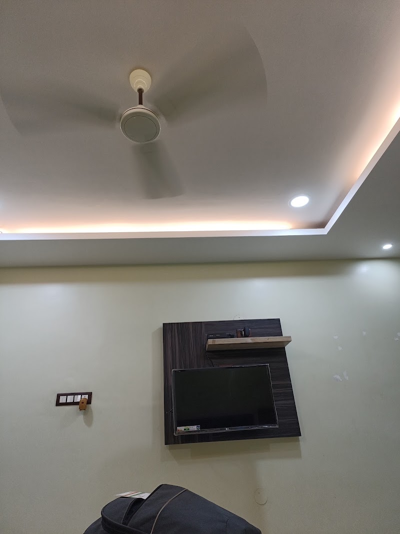 Hotel DownTown - Hotel DownTown 7VW5+C9W, Block A, Sector A, Rasulgarh, Bhubaneswar, Odisha 751010, India