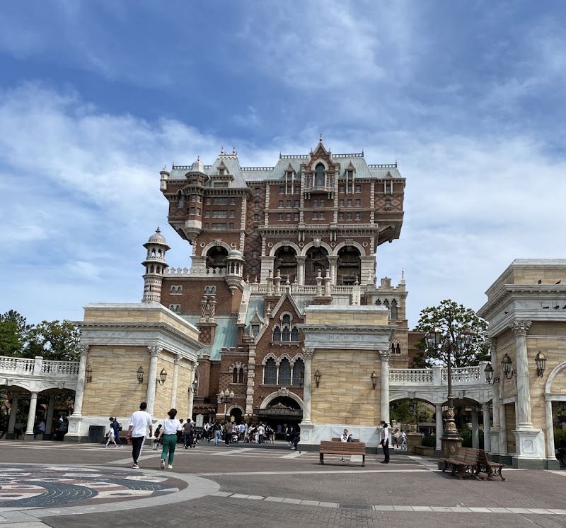 Tokyo DisneySea - Tokyo DisneySea 1-13 Maihama, Urayasu, Chiba 279-8511, Japan