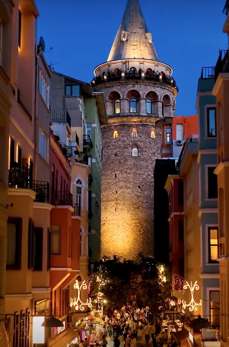 Galata Tower - Galata Tower Bereketzade, 34421 Beyoğlu/İstanbul, Türkiye