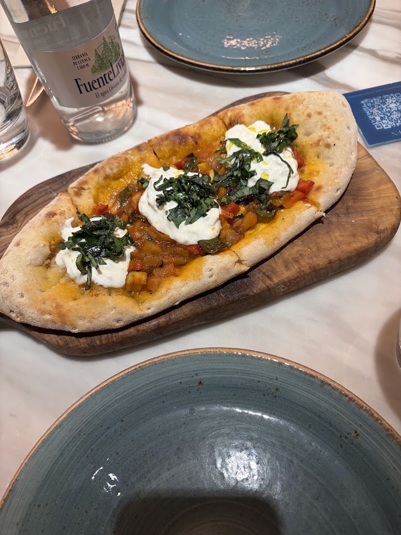 Oven Mozzarella Preciados | Restaurante Italiano Madrid - Oven Mozzarella Preciados | Restaurante Italiano Madrid, C. de Preciados, 11, Centro, 28013 Madrid, Spain