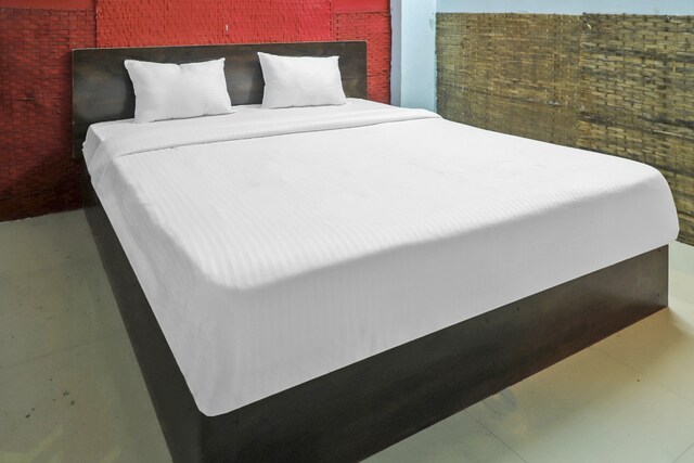 SPOT ON Hotel Royal Palms - SPOT ON Hotel Royal Palms 4th floor, Shiv Hari Tower, Chowk, Ashok Nagar, Sarkanda, Bilaspur, Chhattisgarh 495006, India