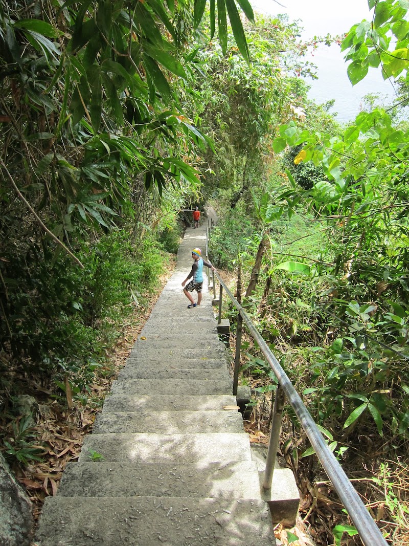 Apo Island Lighthouse - Apo Island Lighthouse, 37MC+447, Apo Island, Dauin, Negros Oriental, Philippines