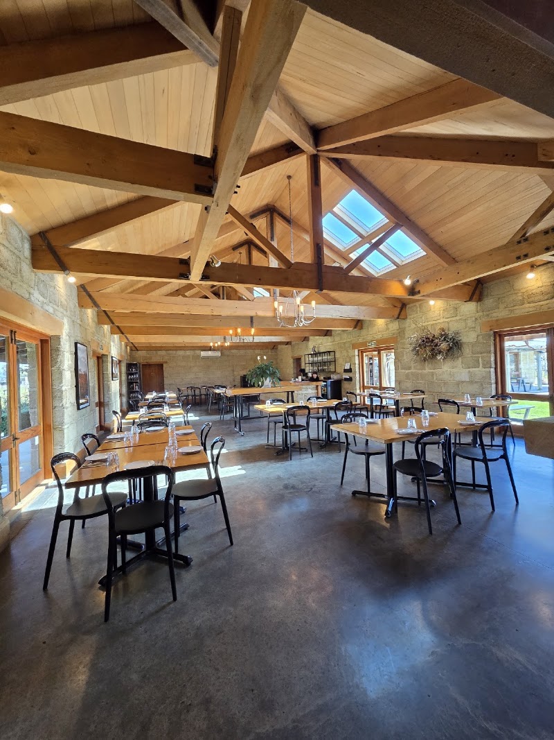 Wairau River Cellar Door & Number 11 Restaurant - Wairau River Cellar Door & Number 11 Restaurant, 11 Rapaura Road, Renwick 7273, New Zealand