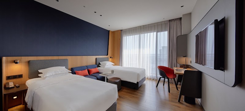 Holiday Inn Express Chiayi by IHG - Holiday Inn Express Chiayi by IHG No. 69號, Zhongxing Rd, Houyi Village, West District, Chiayi City, Taiwan 600