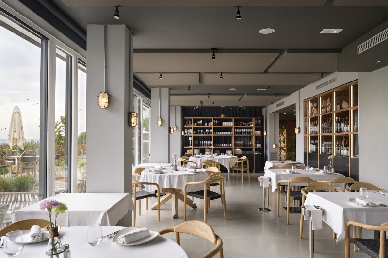 Hotel boutique dONNA - Hotel boutique dONNA Pg. Marítim, 171, 08860 Castelldefels, Barcelona, Spain