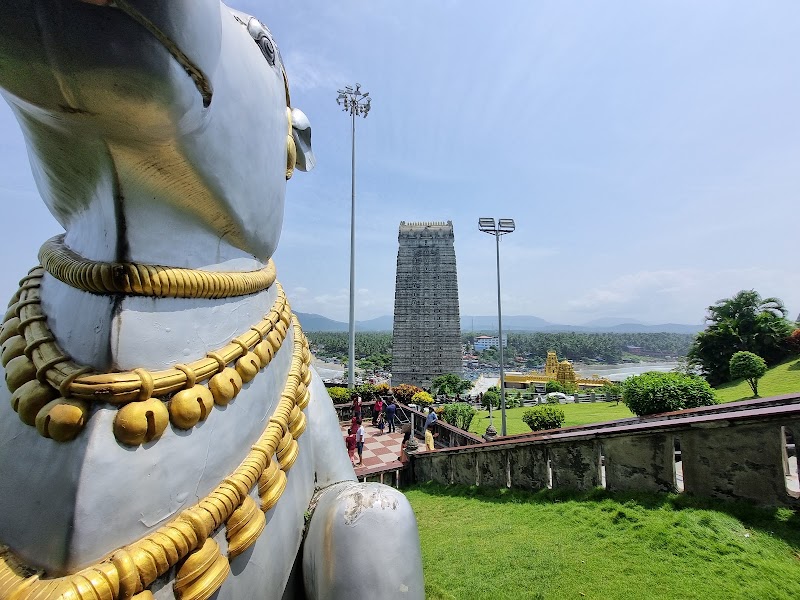 Shri Murdeshwara Beach - Shri Murdeshwara Beach Shri Murdeshwara Beach, Murdeshwar, Karnataka, India