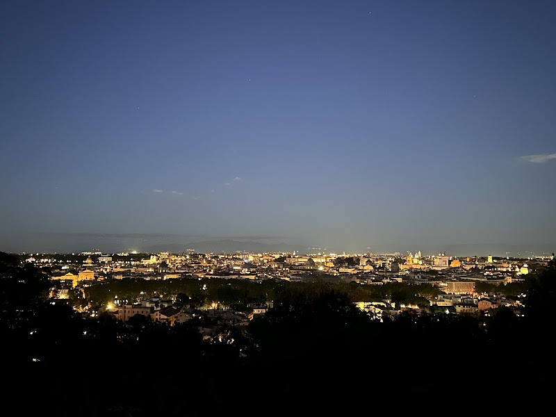 Belvedere del Salviati · Terrazza Panoramica Passeggiata del Gianicolo - Belvedere del Salviati · Terrazza Panoramica Passeggiata del Gianicolo, Passeggiata del Gianicolo, 8, 00165 Roma RM, Italy
