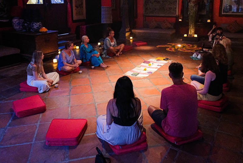Guan Yin Yoga Shala - Guan Yin Yoga Shala Pantai Jl. Pantai Batu Bolong, Canggu, Kec. Kuta Utara, Kabupaten Badung, Bali 80361, Indonesia
